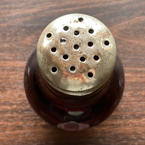Vintage Sugar Shaker - Picture 2 of 6